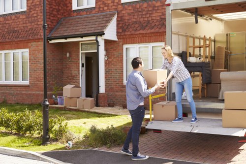 Moving truck Watford option for safe and efficient transport