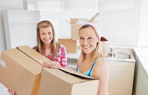 Local man and van transport service in Watford for small moves