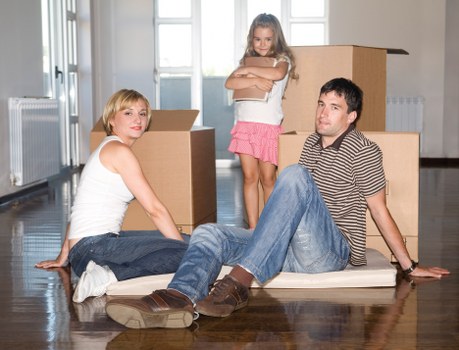 Commercial packing and unpacking support for a Watford office relocation